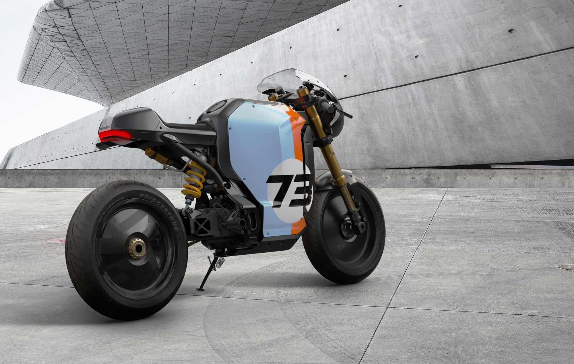 Lifestyle image with side and rear view of the Super Le Pew “Café” Super Sport C1X bike