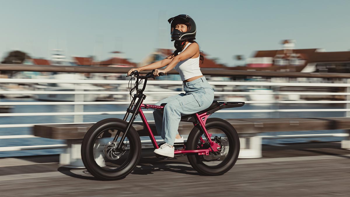 Girl riding a Super73-Z MIAMI Prickly Pink