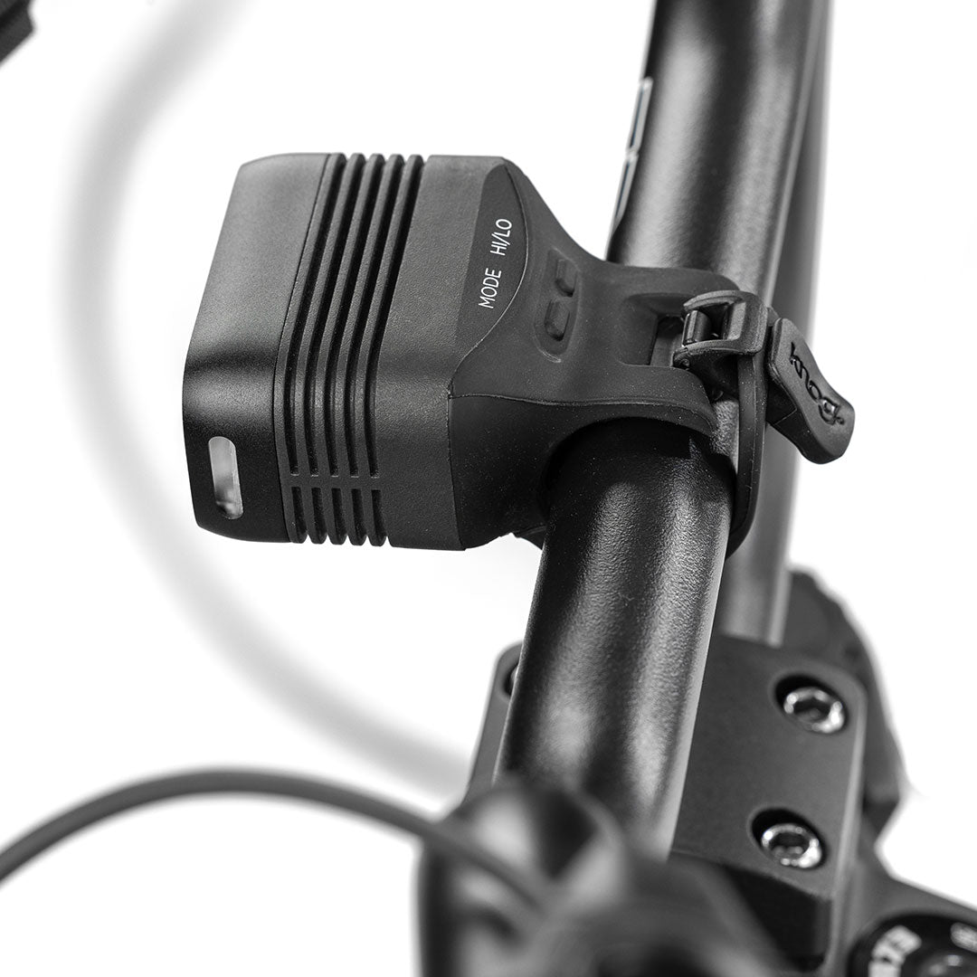 Side shot of a Universal Knog Light Blinder 600 on a Super73 ebike